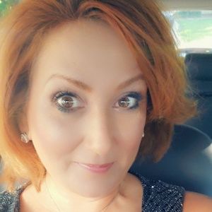 Meet your Posher, Marisa